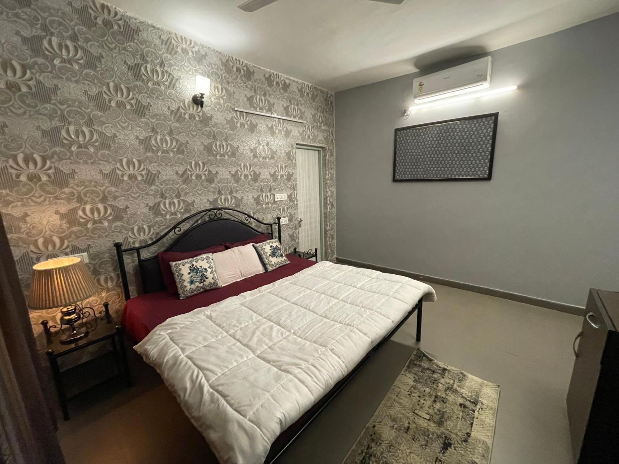 Saraiville- Luxury Riverside Cottages Dehradun Esterno foto